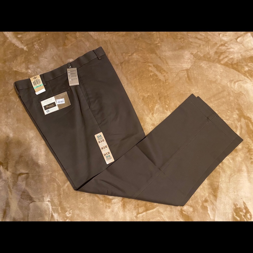 Dockers Premium Brown Khaki Pants 34x32